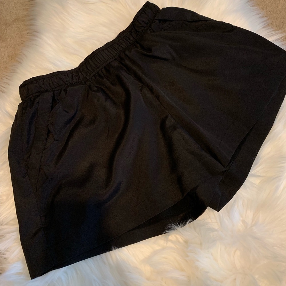 Basic Black Shorts with Pocket Cut Out Detail